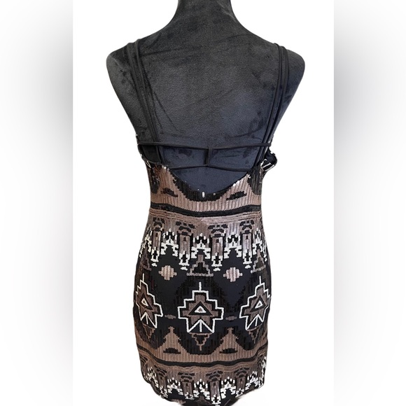 City Triangles Aztec Sequin Mini Dress |Size Junior 13 - Picture 7 of 12